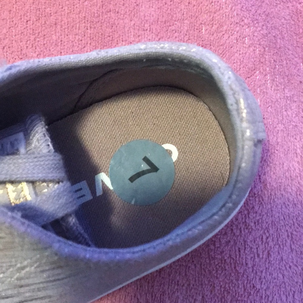 converse - Picture 5 of 5